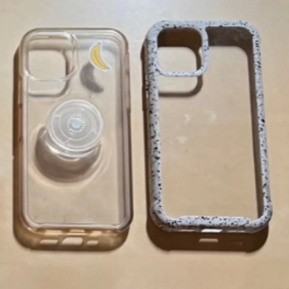 Bundle of iPhone 12 Pro Cases - Picture 2 of 10